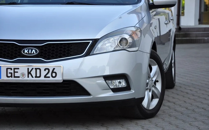 Kia Ceed cena 24900 przebieg: 165000, rok produkcji 2012 z Okonek małe 781